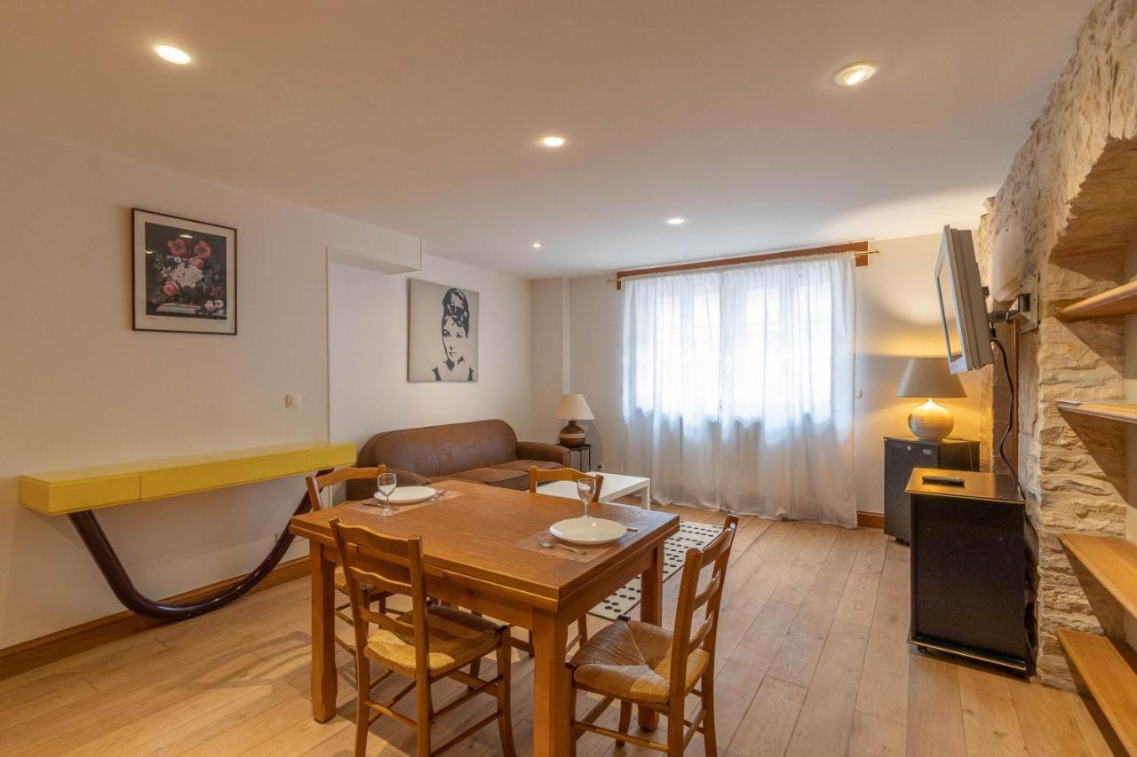 Les Joyaux Tournusiens Apartment Luaran gambar