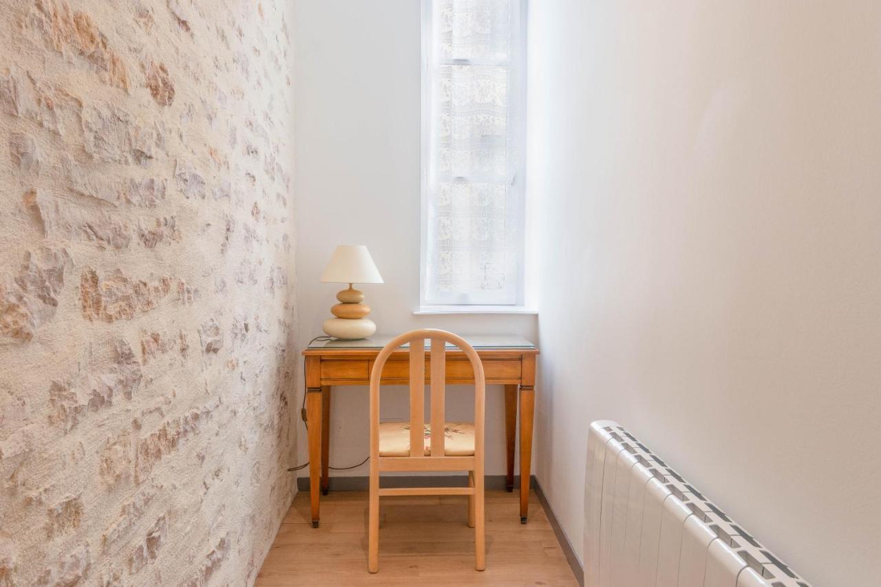 Les Joyaux Tournusiens Apartment Luaran gambar