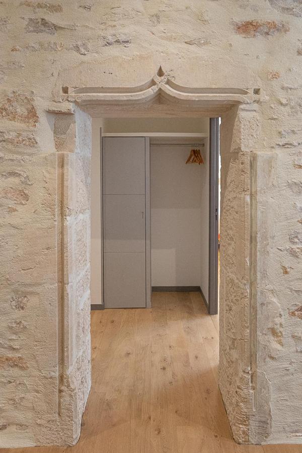 Les Joyaux Tournusiens Apartment Luaran gambar